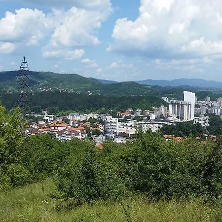 Проживание в семье Sobe Jana
